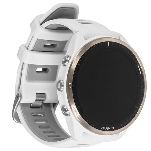 Спортивные часы Garmin Forerunner 965