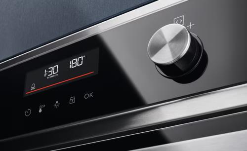 Электрический духовой шкаф Electrolux EOF6P76X2 серебристый