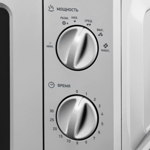 Микроволновая печь BBK 17MWS-784M/B серебро