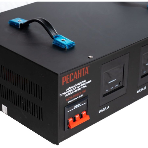 Стабилизатор напряжения Ресанта АСН-4500/3 серый