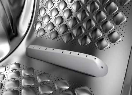 Стиральная машина AEG LFR95146UE белый