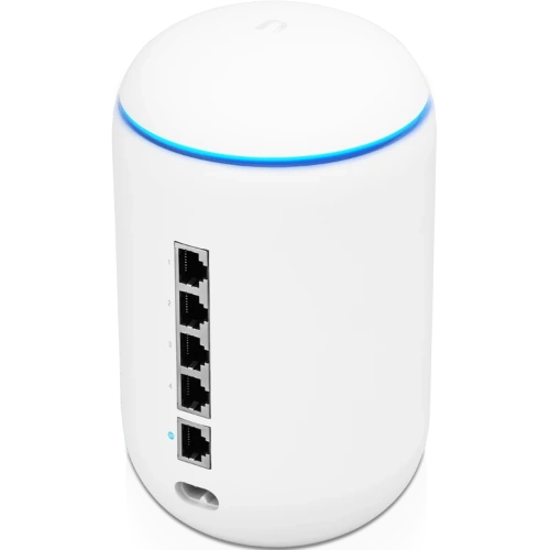 Маршрутизатор Ubiquiti UniFi Dream Machine UDM многофункциональное устройство, объединяющее маршрутизатор