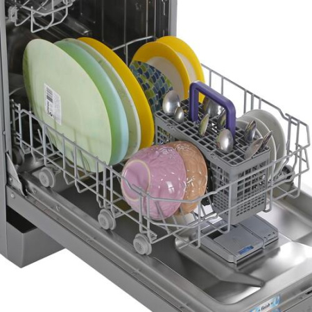 Посудомоечная машина Beko BDFS15020S серебристый