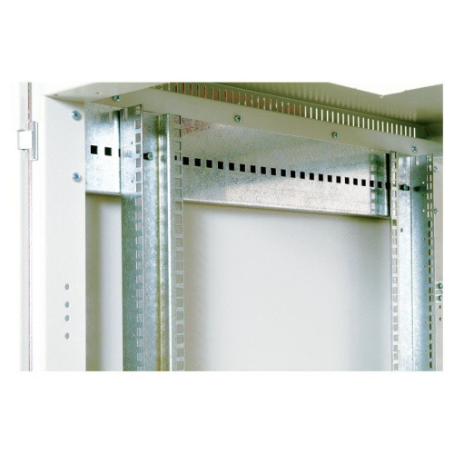 Шкаф коммутационный ЦМО ШТК-М-18.6.8-1ААА напольный 18U 600x800мм пер.дв.стекл серый