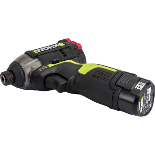 Винтоверт WORX WU132 Professional Impact 12В,140Нм, 2x2Ач, ЗУ