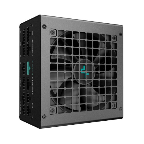 Блок питания Deepcool PN650M (R-PN650M-FC0B-EU) (650W, ATX, 20+4 pin, 120mm fan, PCI-E 6+2Px3 + 16 pin (12V-2x6), 8xSATA)